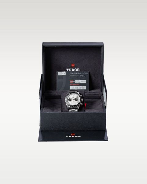 Tudor Black Bay Chrono M79360N-0002
